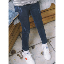 Winter Furry Slim Jeans (distressed indigo)