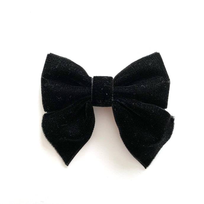 Velvet Bow hair clips (black)