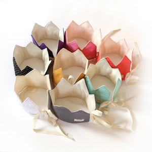 Reversible Crowns