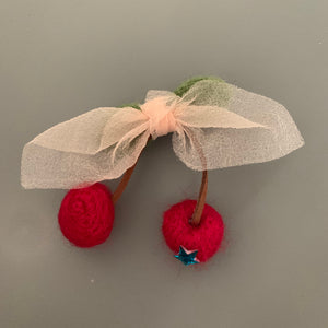 Knit pom pom hair slide (cherry)