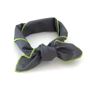 Scarf with neon piping (charcoal)