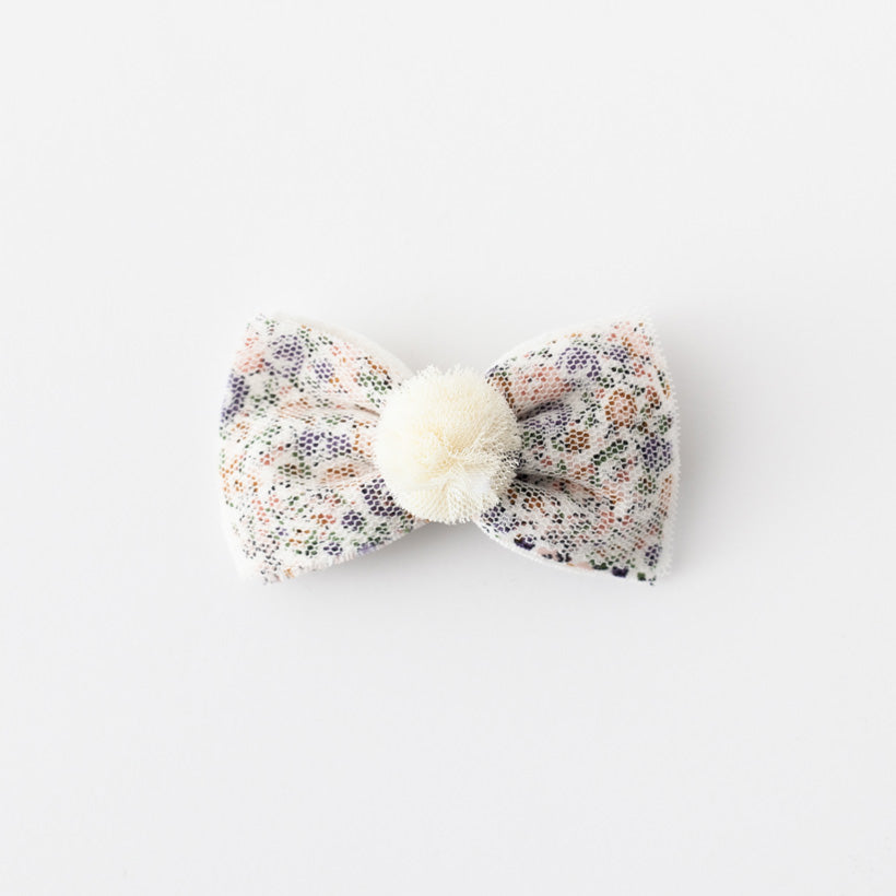 Floral bow with pom pom hair clips (creme)